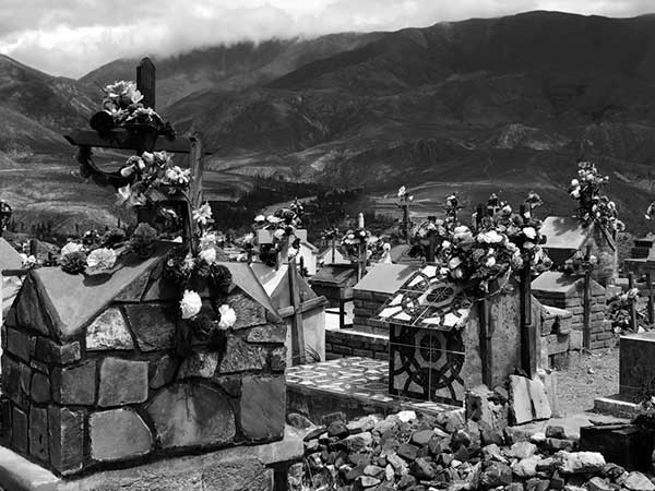 Las prácticas humanas como génesis de la construcción de lugar en el paisaje del Cementerio de Huacalera en la Quebrada de Humahuaca